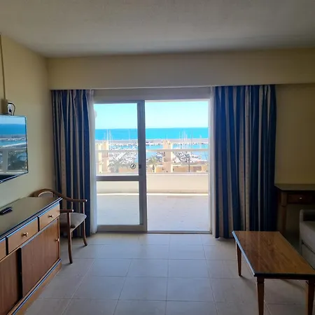 Pyr Beachfront And Pool 2bd Fuengirola