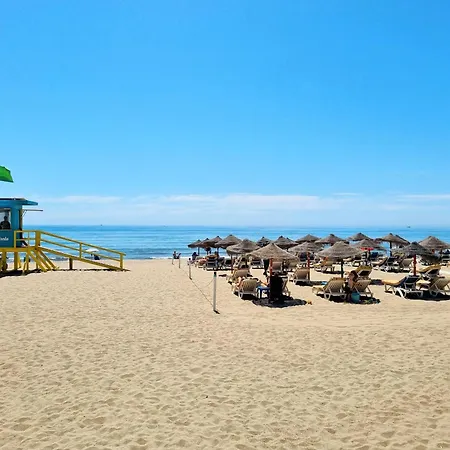 Pyr Beachfront And Pool Appartamento Fuengirola