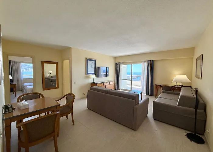 Pyr Beachfront And Pool * Fuengirola