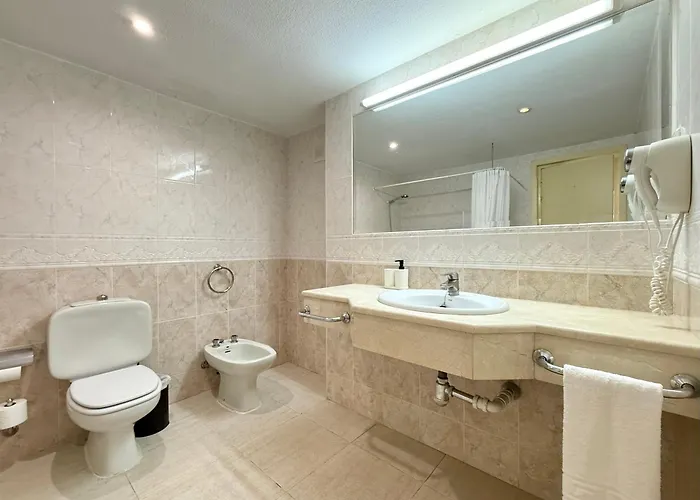 Apartment Pyr Beachfront And Pool