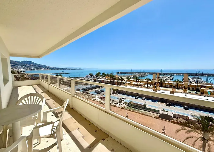 Pyr Beachfront And Pool Apartment Fuengirola